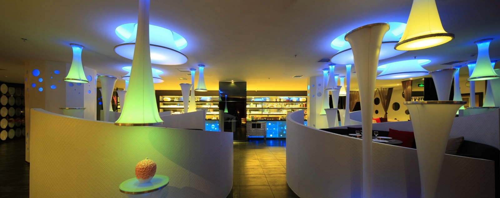 混搭西餐厅餐饮空间案例（施工图+效果图）cad施工图下载【ID:641494765】