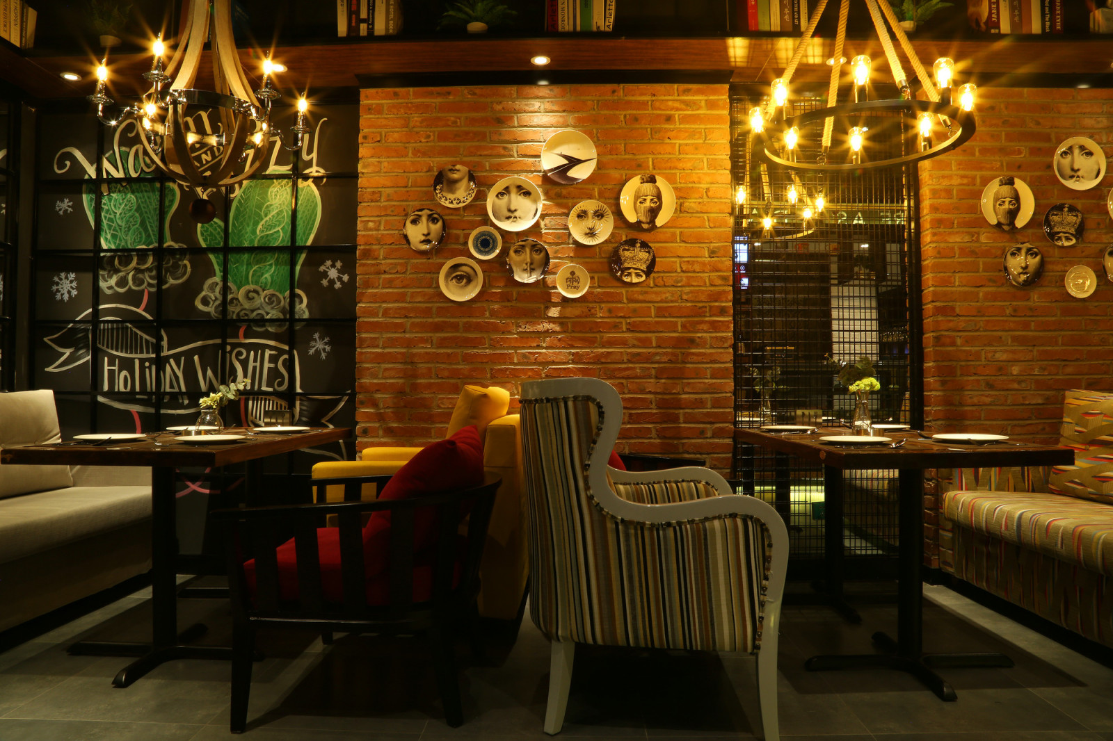 餐饮空间cad施工图下载【ID:655244764】