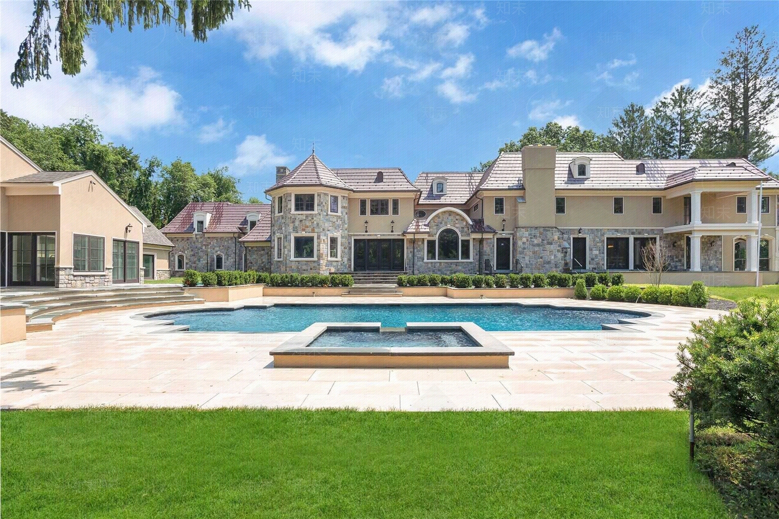 别墅外景贴图下载【ID:972960190】