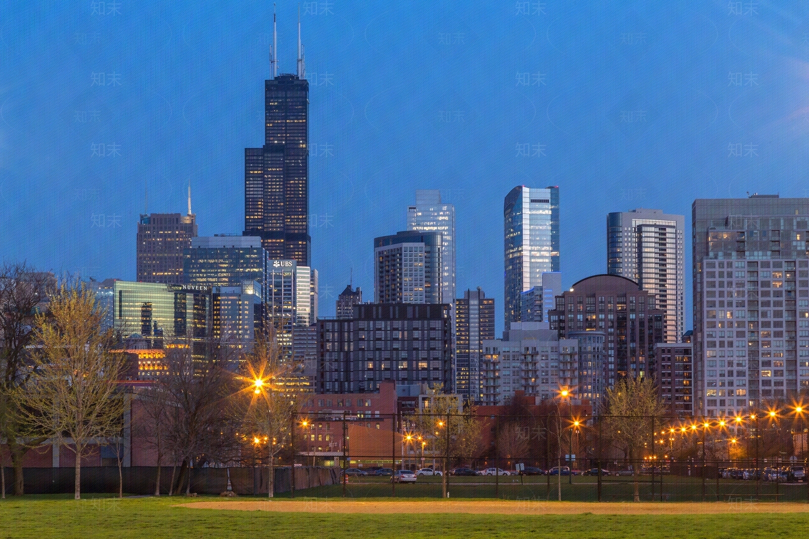 晚上城市外景贴图贴图下载【ID:997776929】