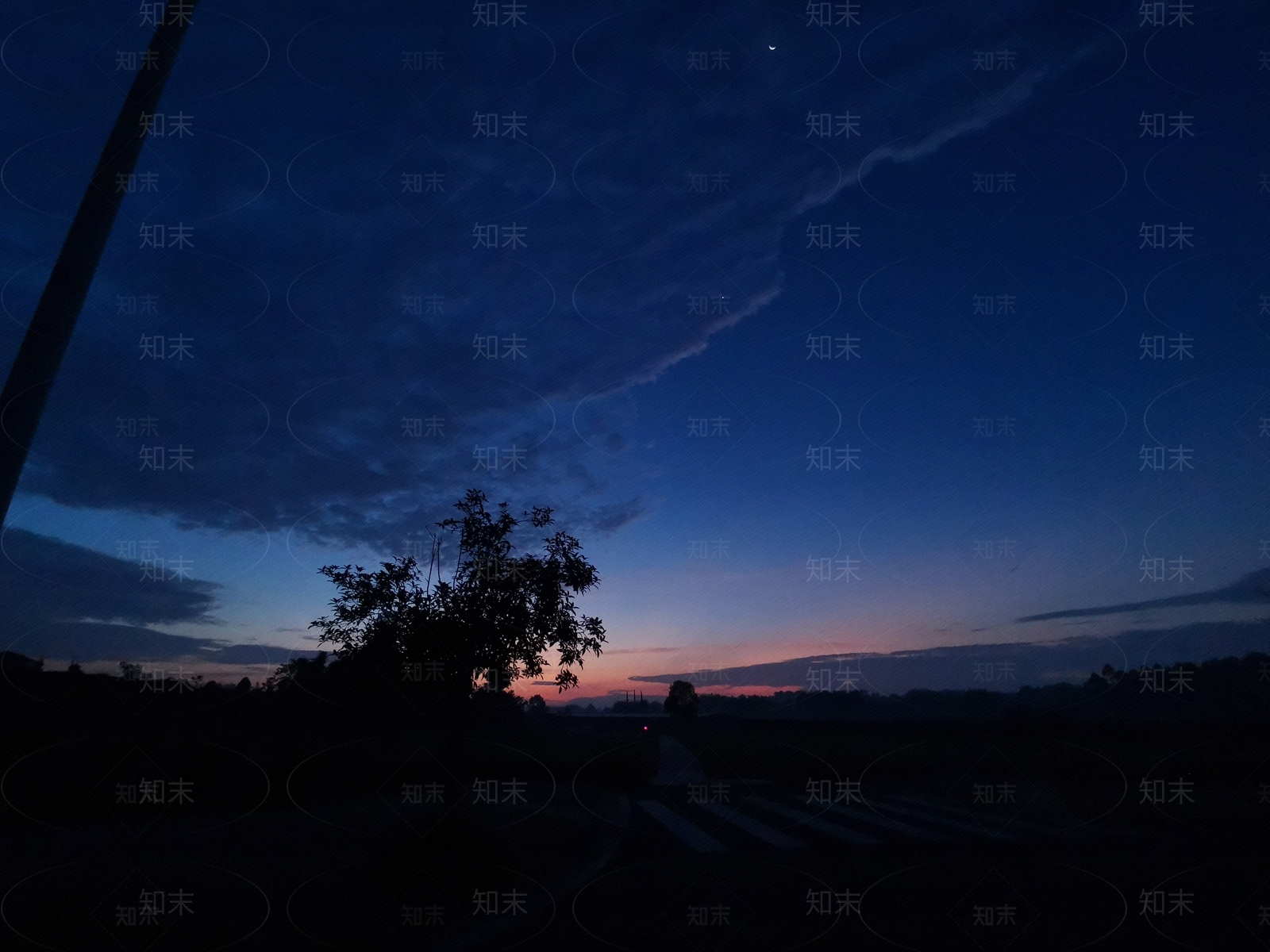 天空夜景贴图下载【ID:699710365】