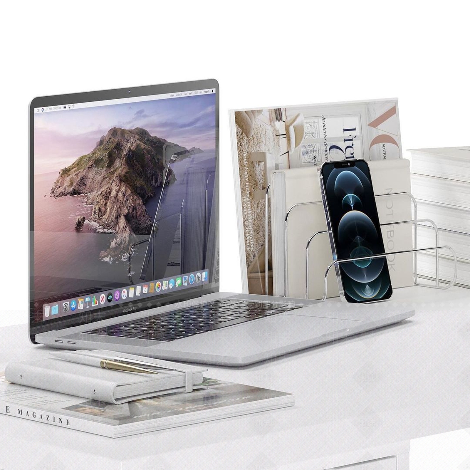 现代办公桌椅组合3D模型下载【ID:1103836240】