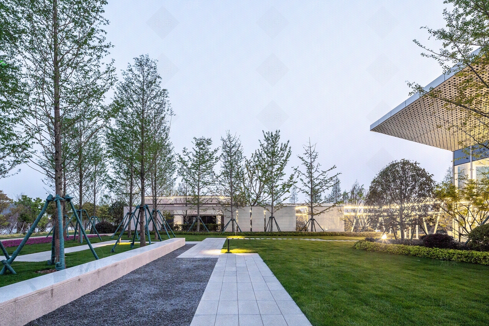 现代别墅庭院外景贴图下载【ID:1110061184】