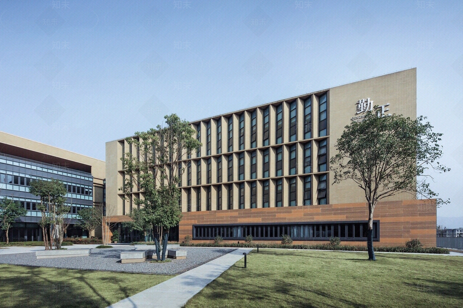 建筑写字楼外景贴图下载【ID:1114406012】