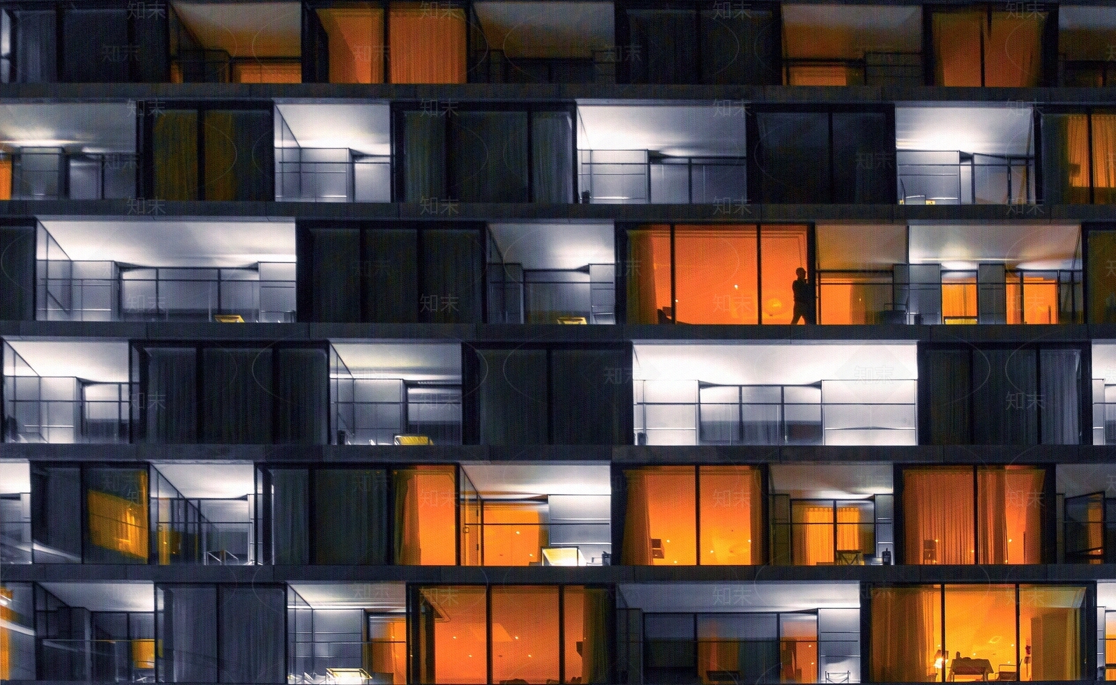 现代工业风建筑外立面贴图下载【ID:1116580428】