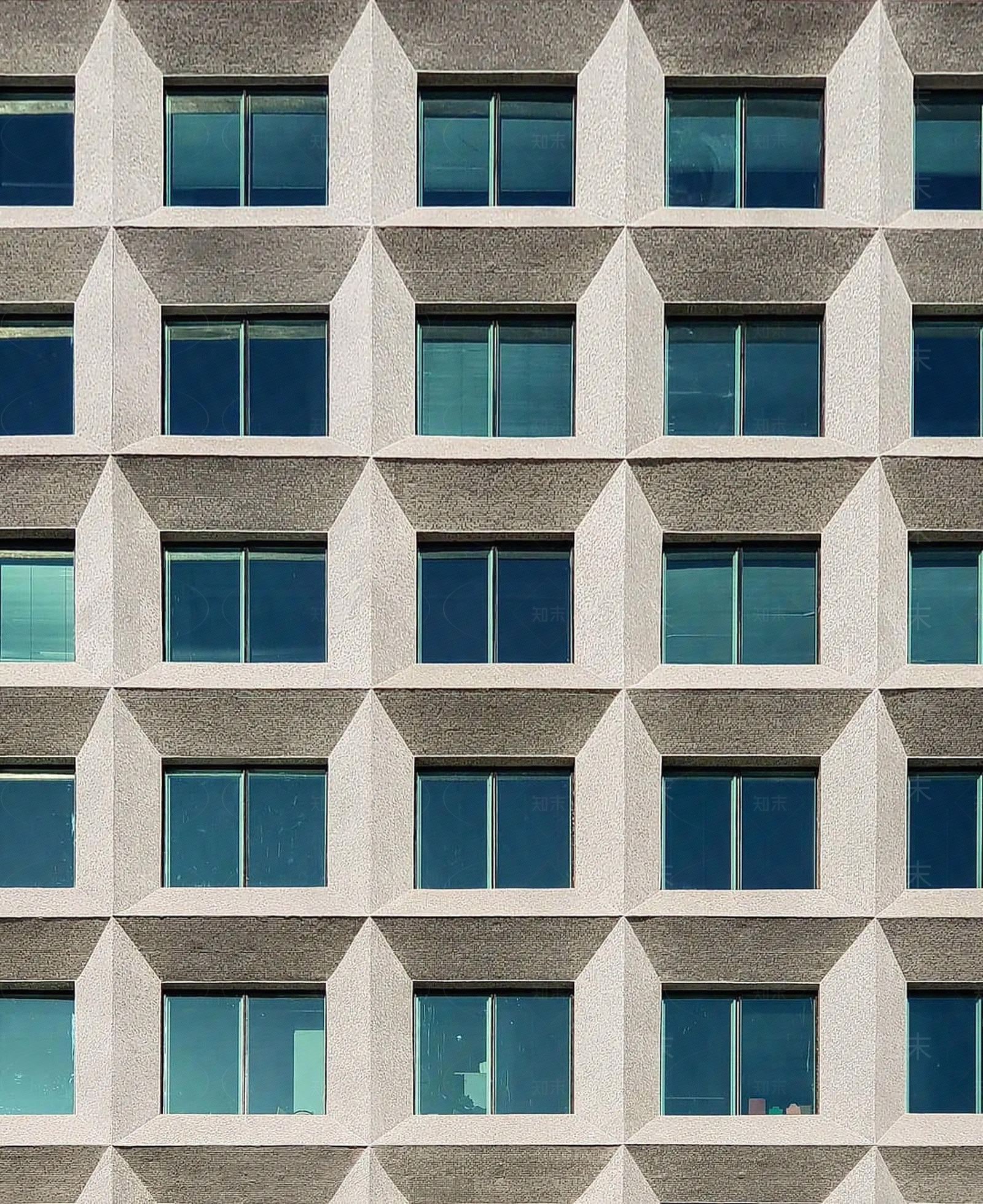 凹凸建筑正立面贴图下载【ID:1117234481】