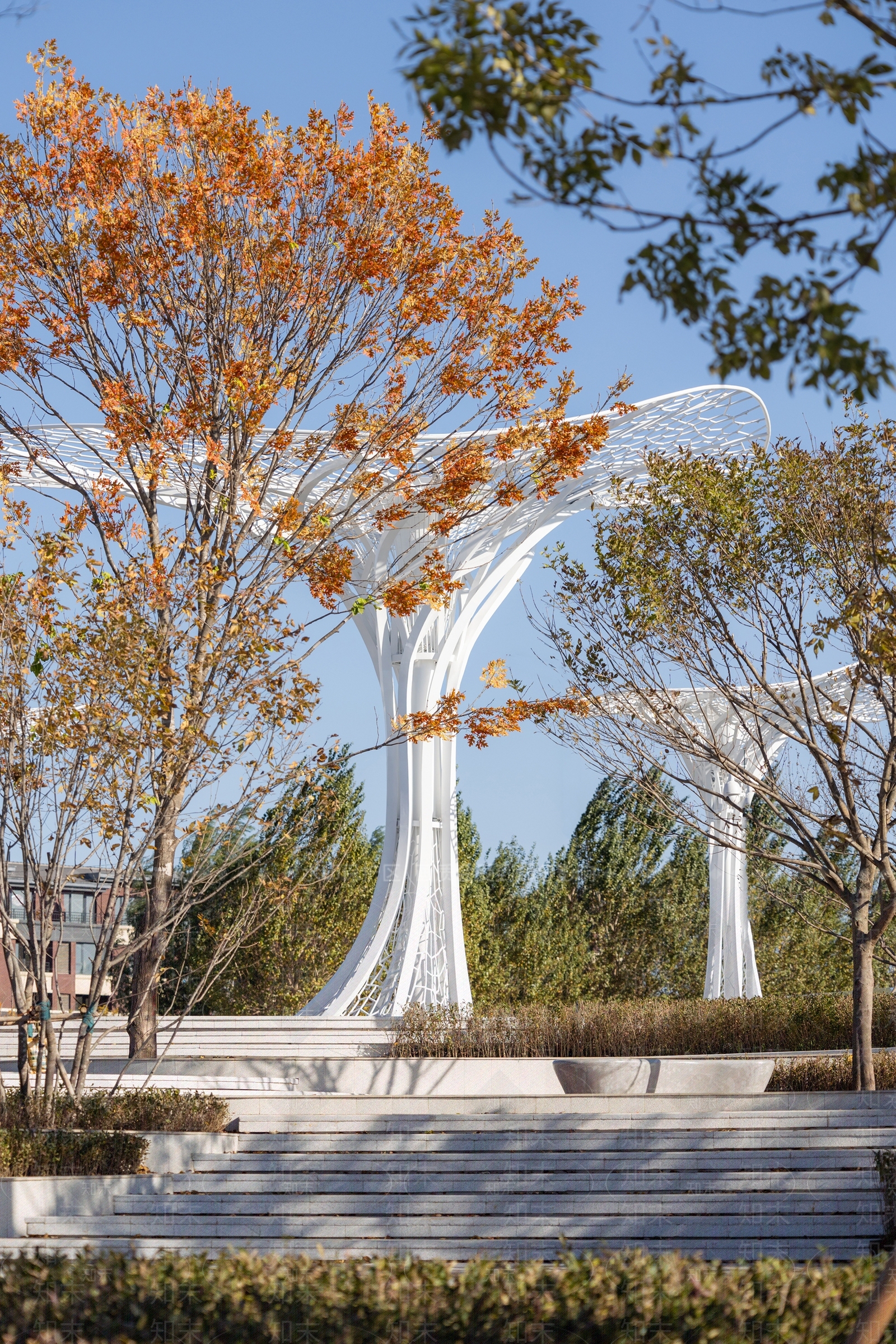 现代景观花瓣雕塑SU模型下载【ID:1124588996】