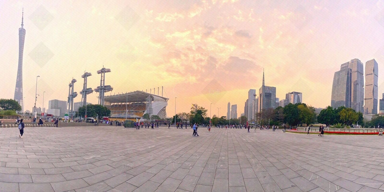 黄昏广州塔珠江新城休闲广场外景全景HDR贴图下载【ID:1129955851】