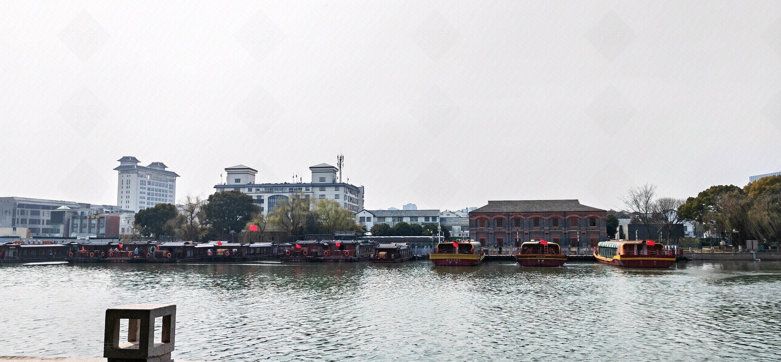 河对面建筑风景贴图下载【ID:1130793661】