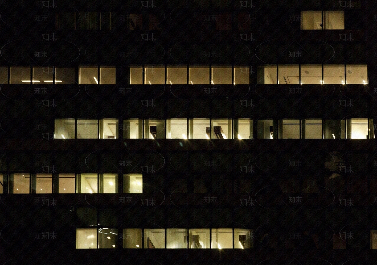 现代户建筑外立面夜景玻璃贴图下载【ID:1133960035】