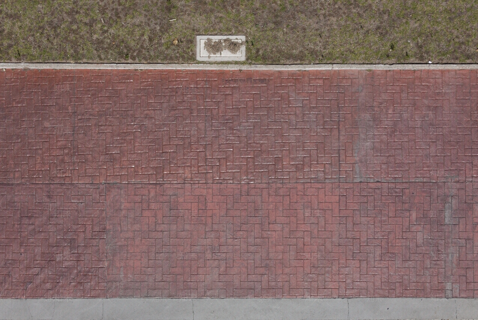 人字铺人行道透水砖路面贴图下载【ID:1142250545】