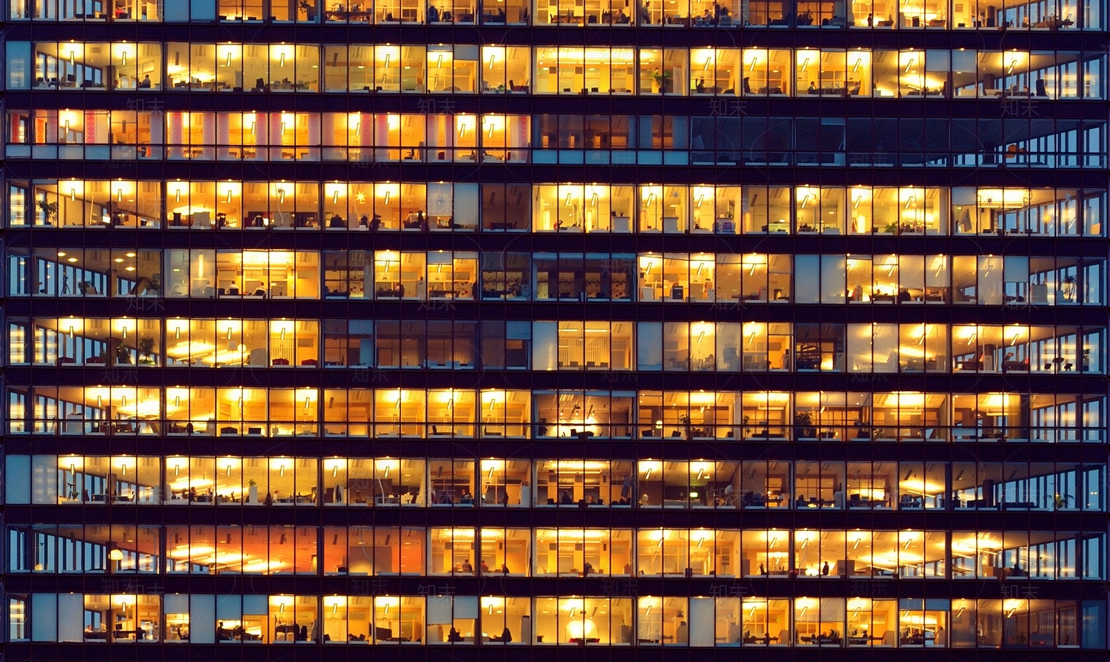 建筑外立面夜晚窗户贴图下载【ID:1143396229】