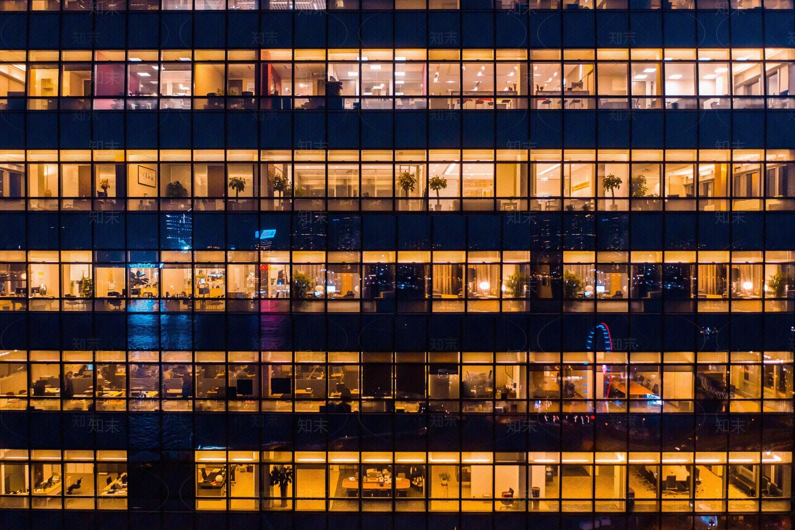 建筑外立面夜晚窗户贴图下载【ID:1144875068】