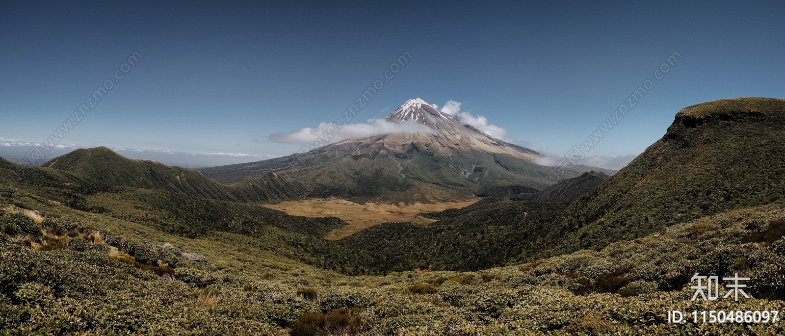 高山山谷森林贴图下载【ID:1150486097】