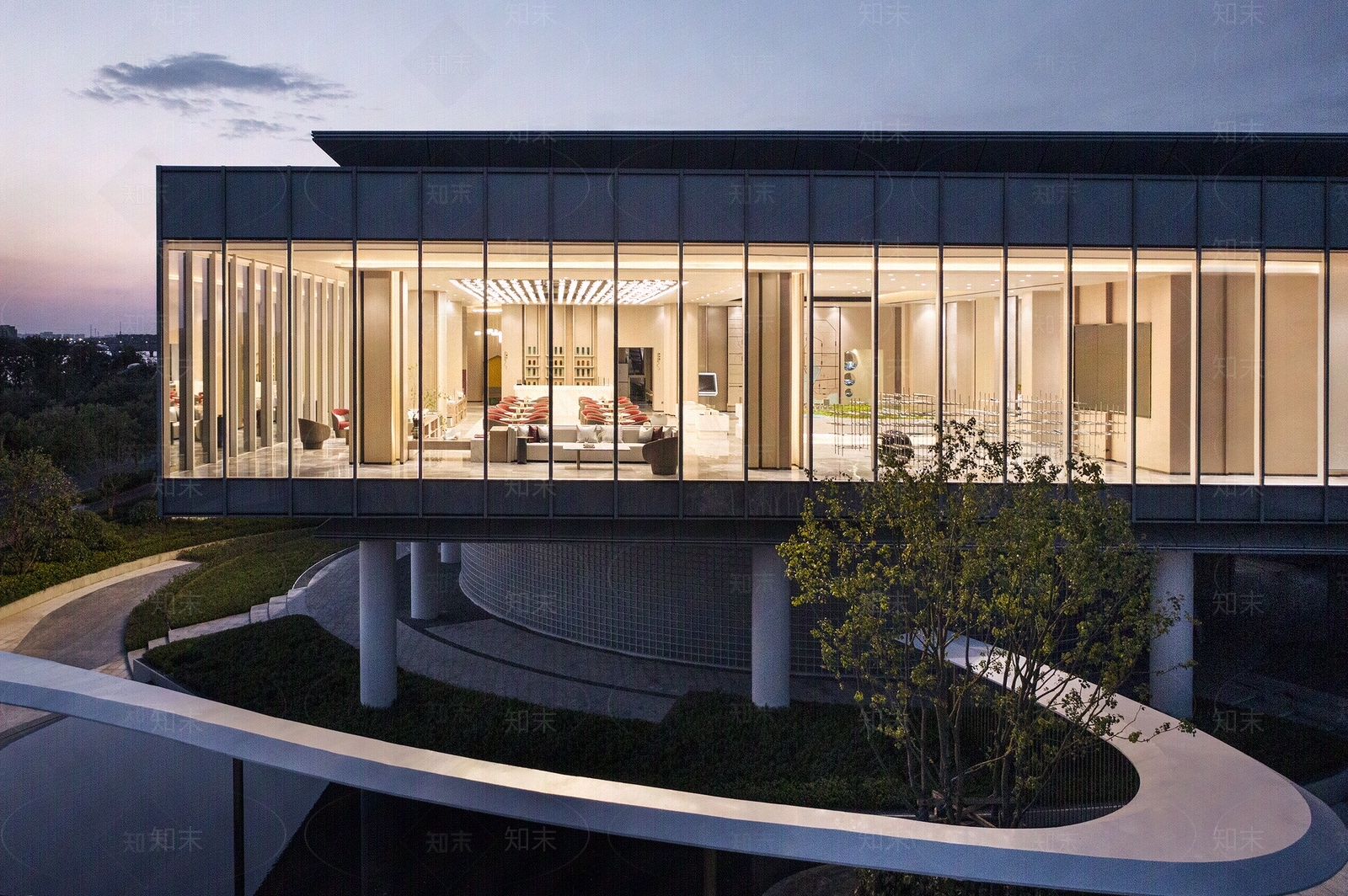 建筑玻璃反射贴图下载【ID:1152892493】