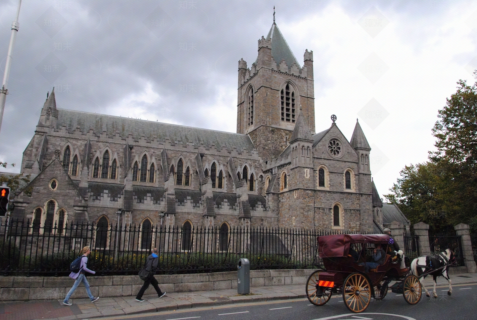 欧洲古堡街道建筑外景贴图下载【ID:1155325089】