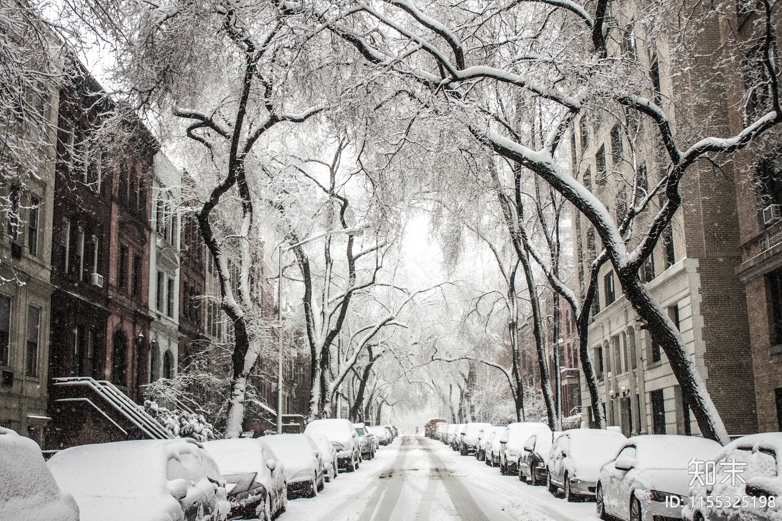 雪天欧洲街道外景贴图下载【ID:1155325198】