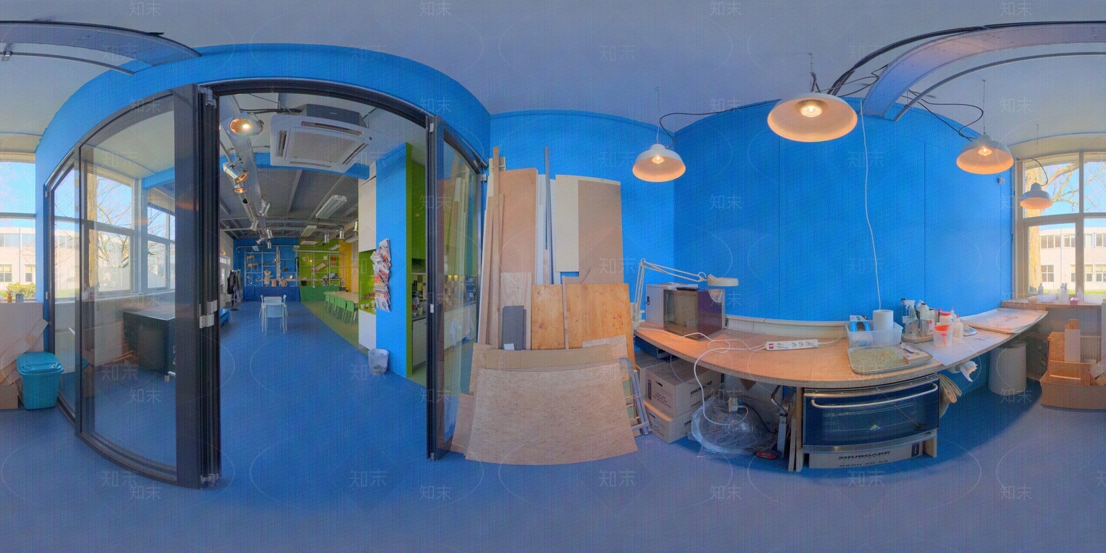 hdr蓝色明亮工业风室内办公区贴图下载【ID:1155405346】