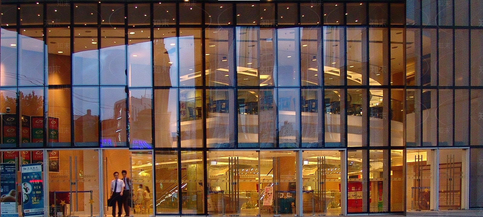 窗户玻璃贴图下载【ID:1160036525】