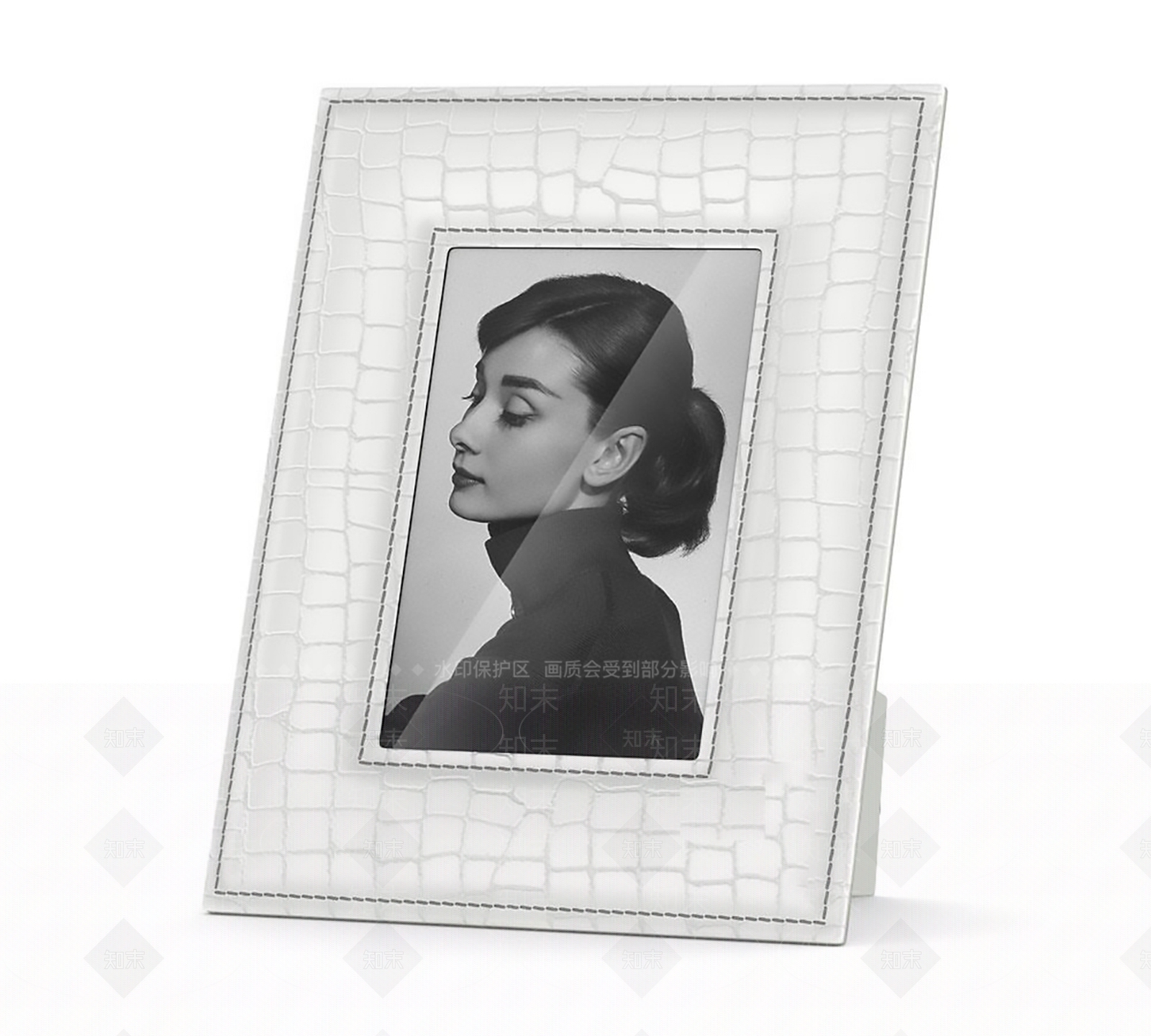 现代桌面摆件3D模型下载【ID:1160605014】