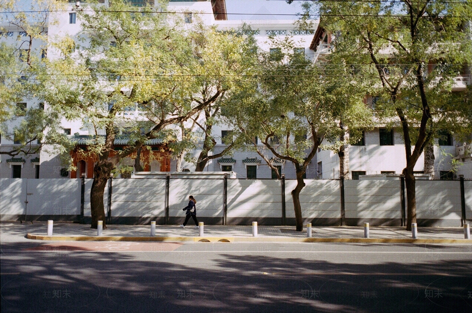 现代街道外景贴图下载【ID:1169202736】