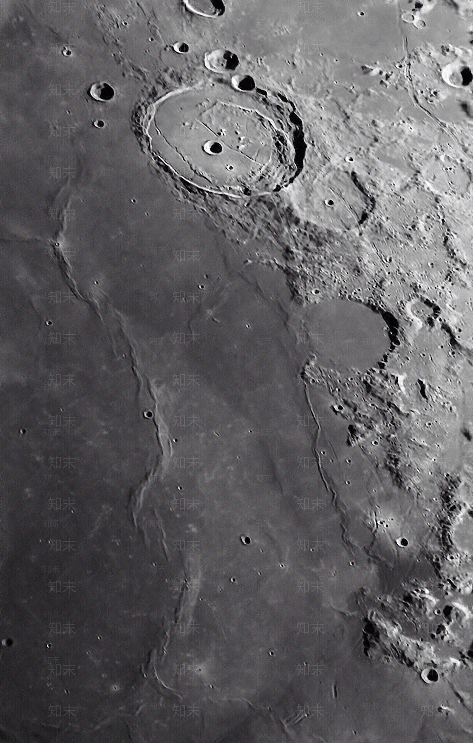 现代北欧月球表面贴图下载【ID:1169372505】