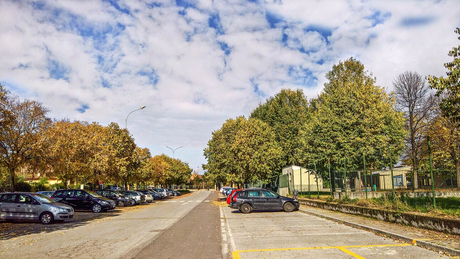 现代新中式街道外景贴图下载【ID:1171274457】