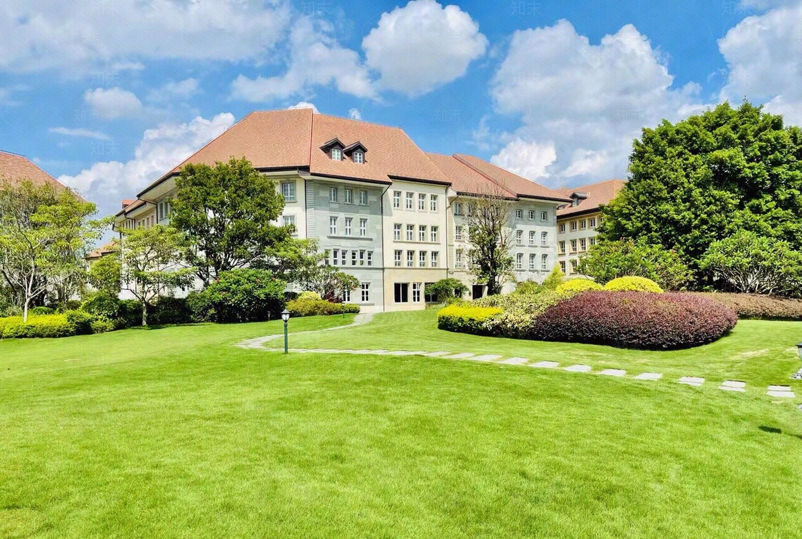 现代欧式小区外景贴图下载【ID:1176386802】