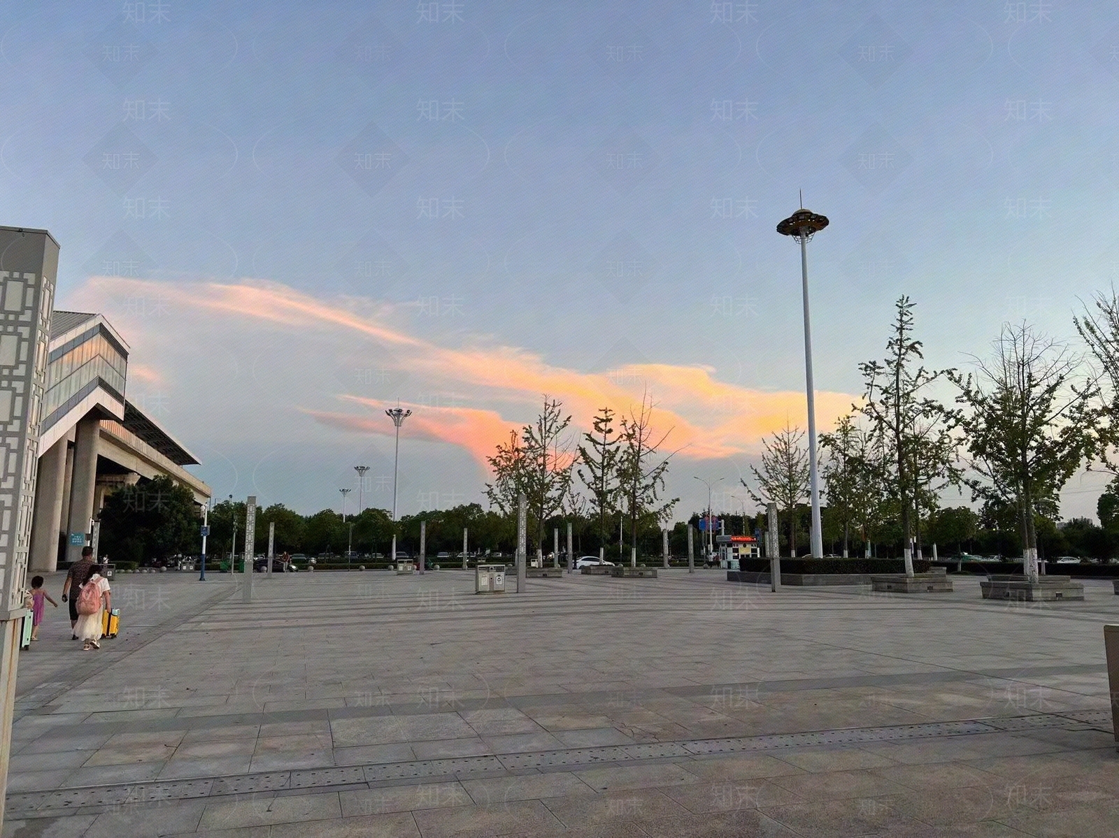 现代街道外景贴图下载【ID:1181921540】