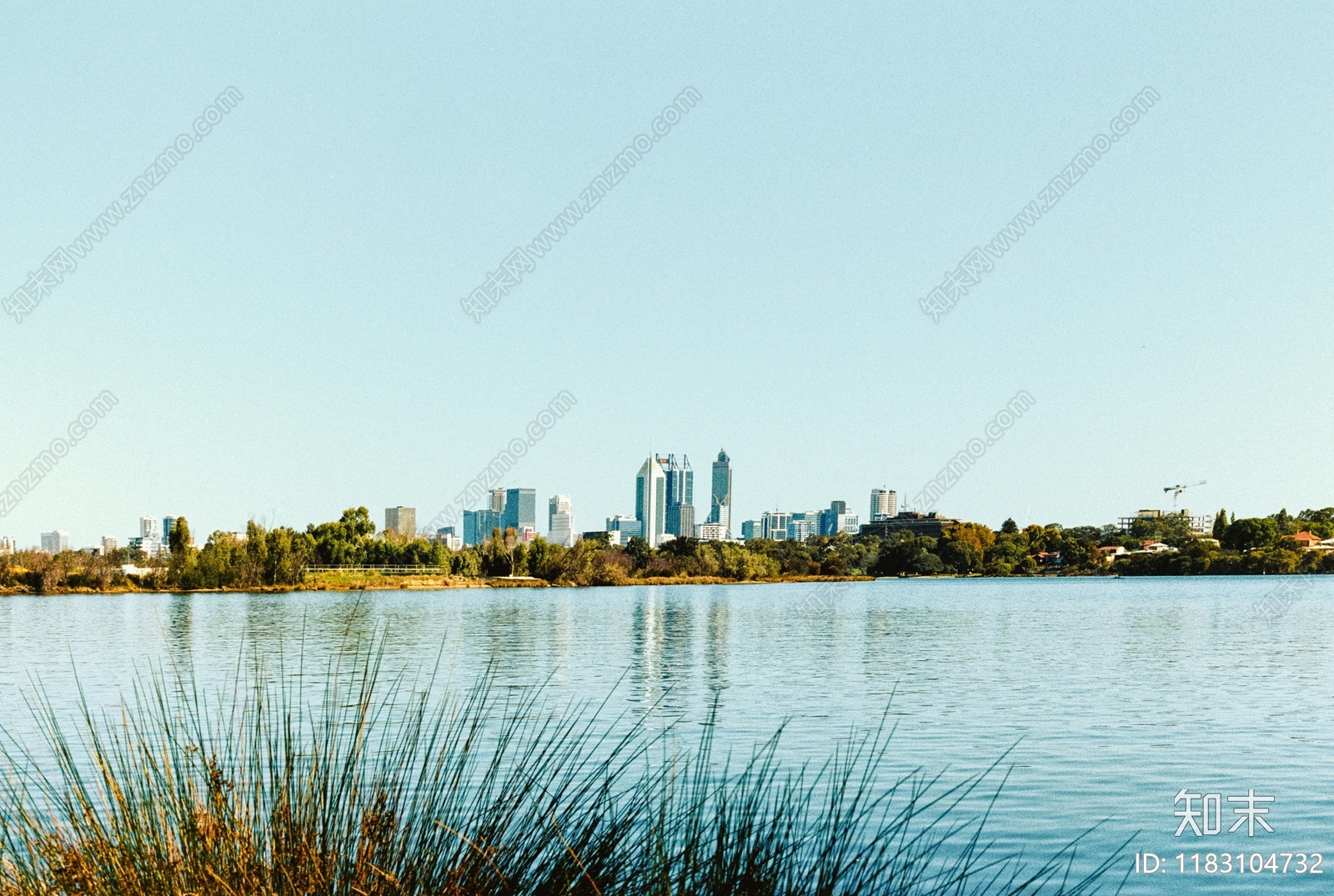 现代天空外景贴图下载【ID:1183104732】