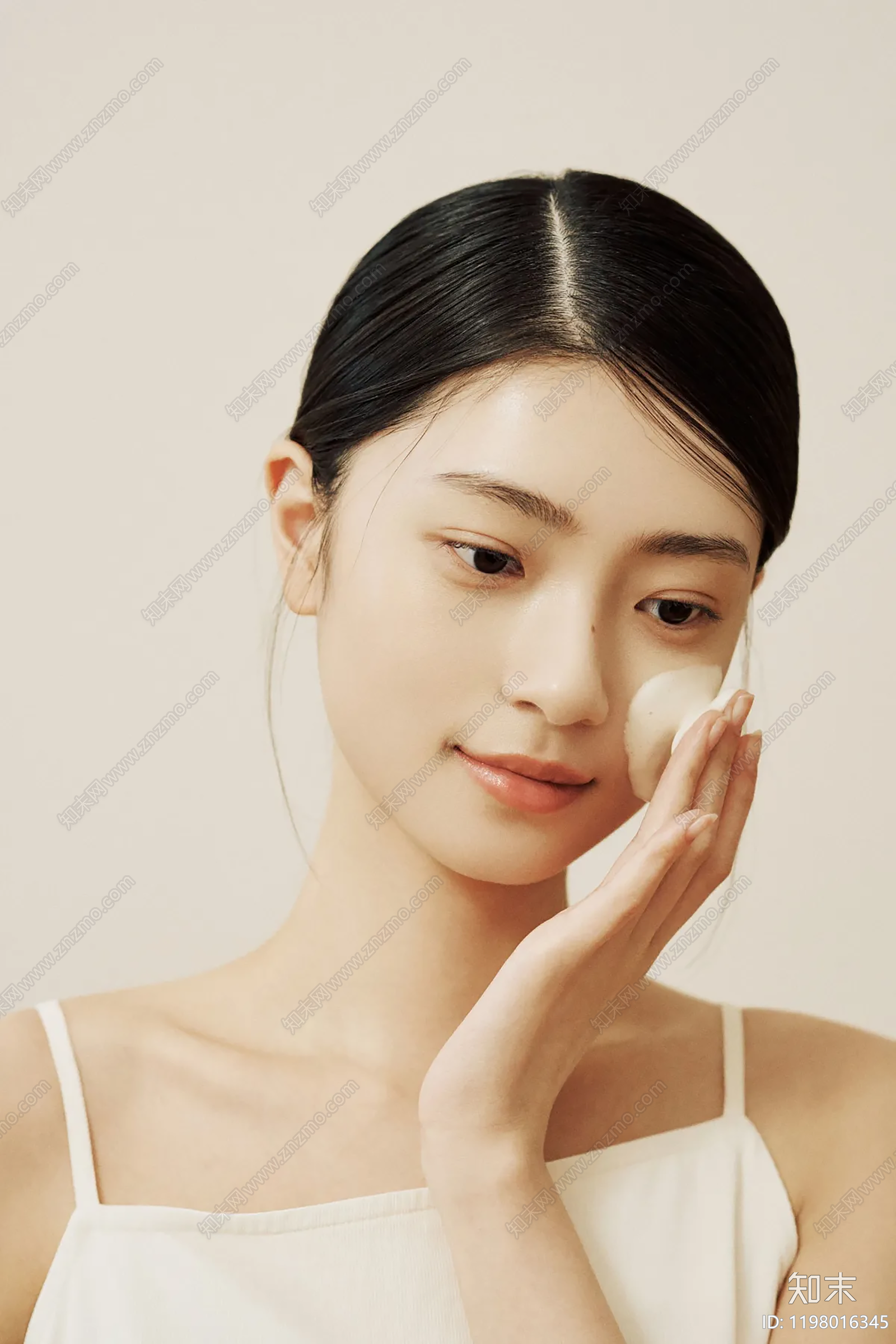 现代美女下载【ID:1198016345】