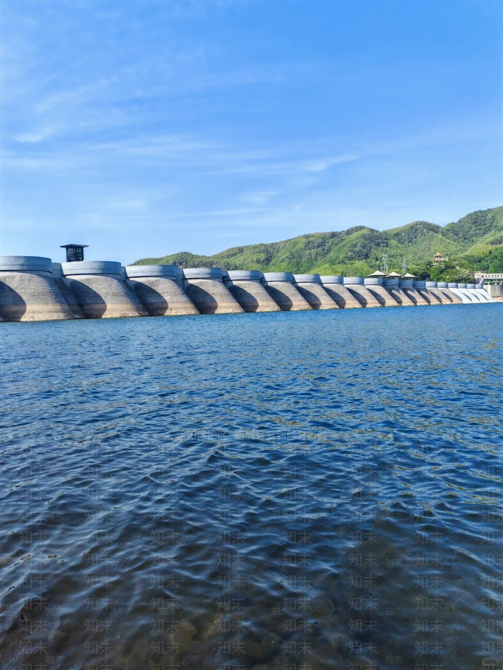 现代道路SU模型下载【ID:1200337411】