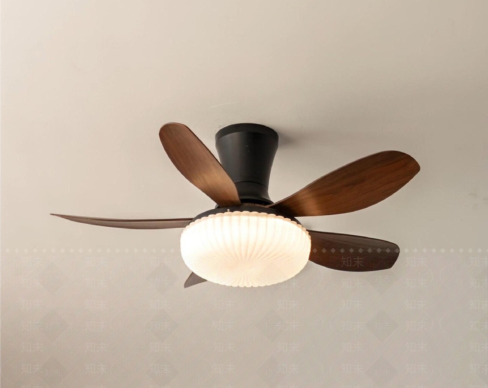 风扇灯3D模型下载【ID:1200955986】